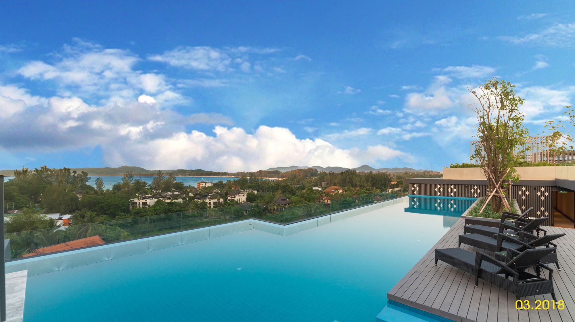The Aristo Beach By Holy Cow 212 Phuket Екстериор снимка